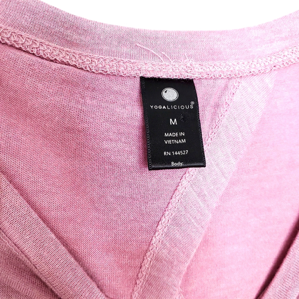 16) YOGALICIOUS Open back yoga shirt Sz. M - Picture 4 of 5